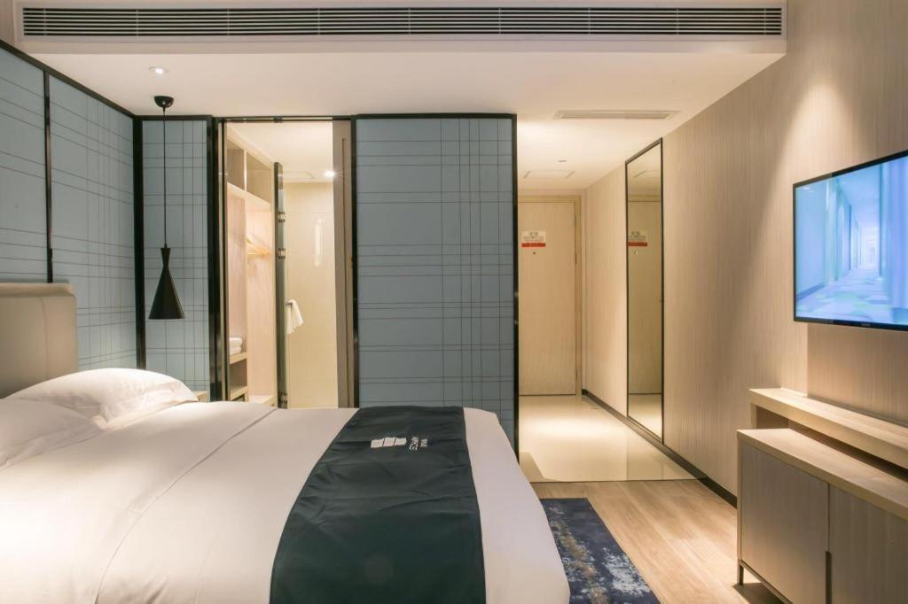 Echarm Hotel Yangjiang Baili Plaza Kültér fotó