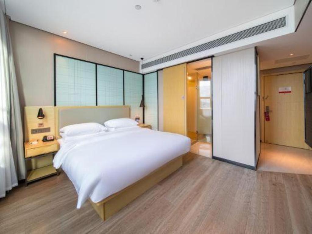 Echarm Hotel Yangjiang Baili Plaza Kültér fotó