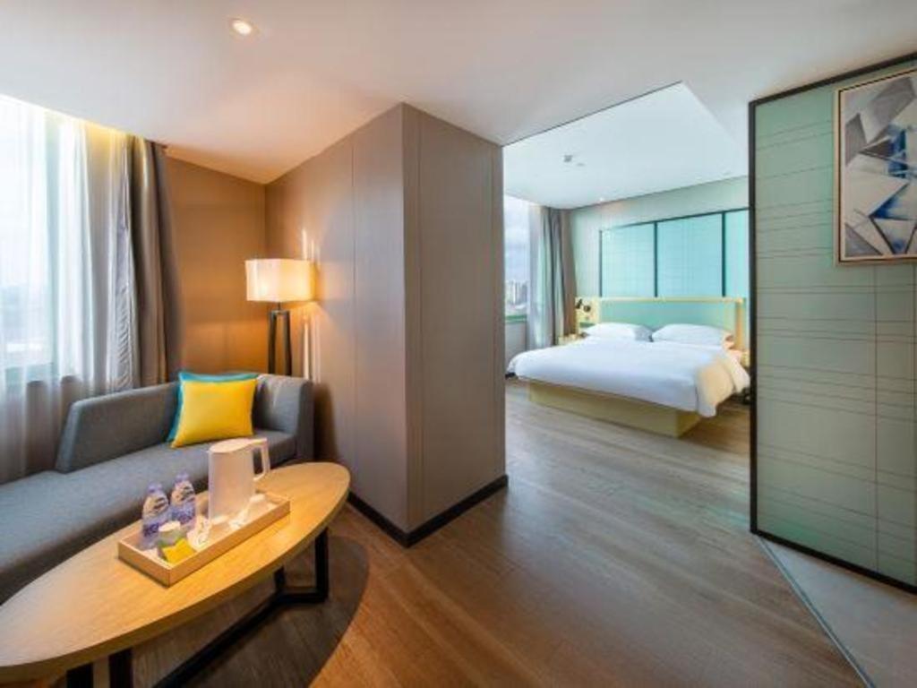Echarm Hotel Yangjiang Baili Plaza Kültér fotó