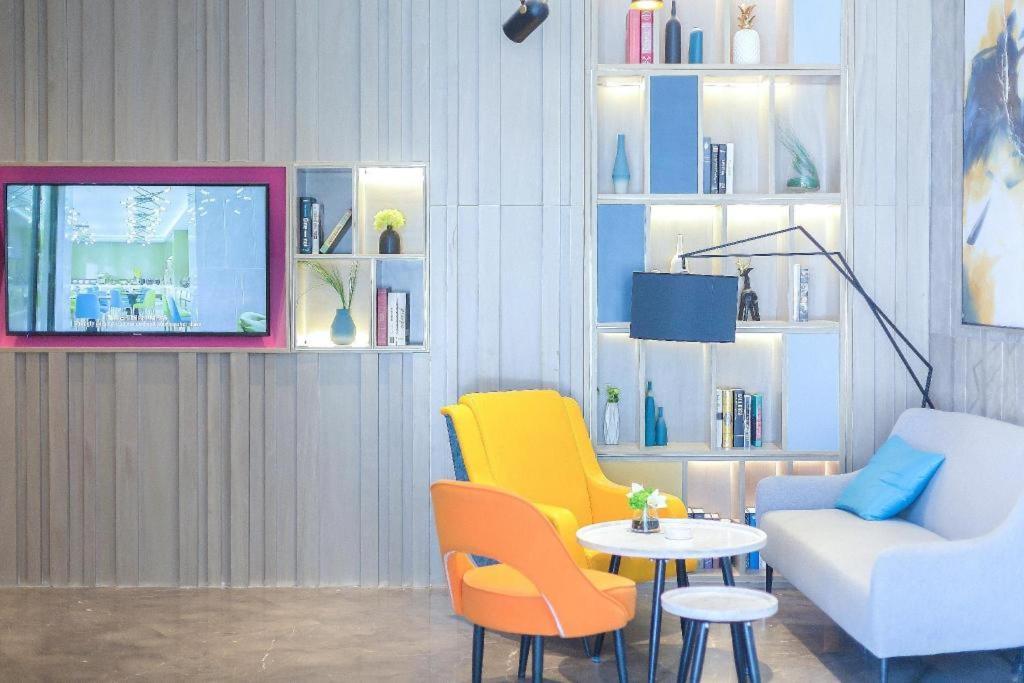 Echarm Hotel Yangjiang Baili Plaza Kültér fotó